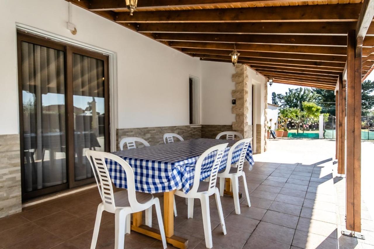 Reel Paradise Villa, Cyprus Larnaca Exterior foto