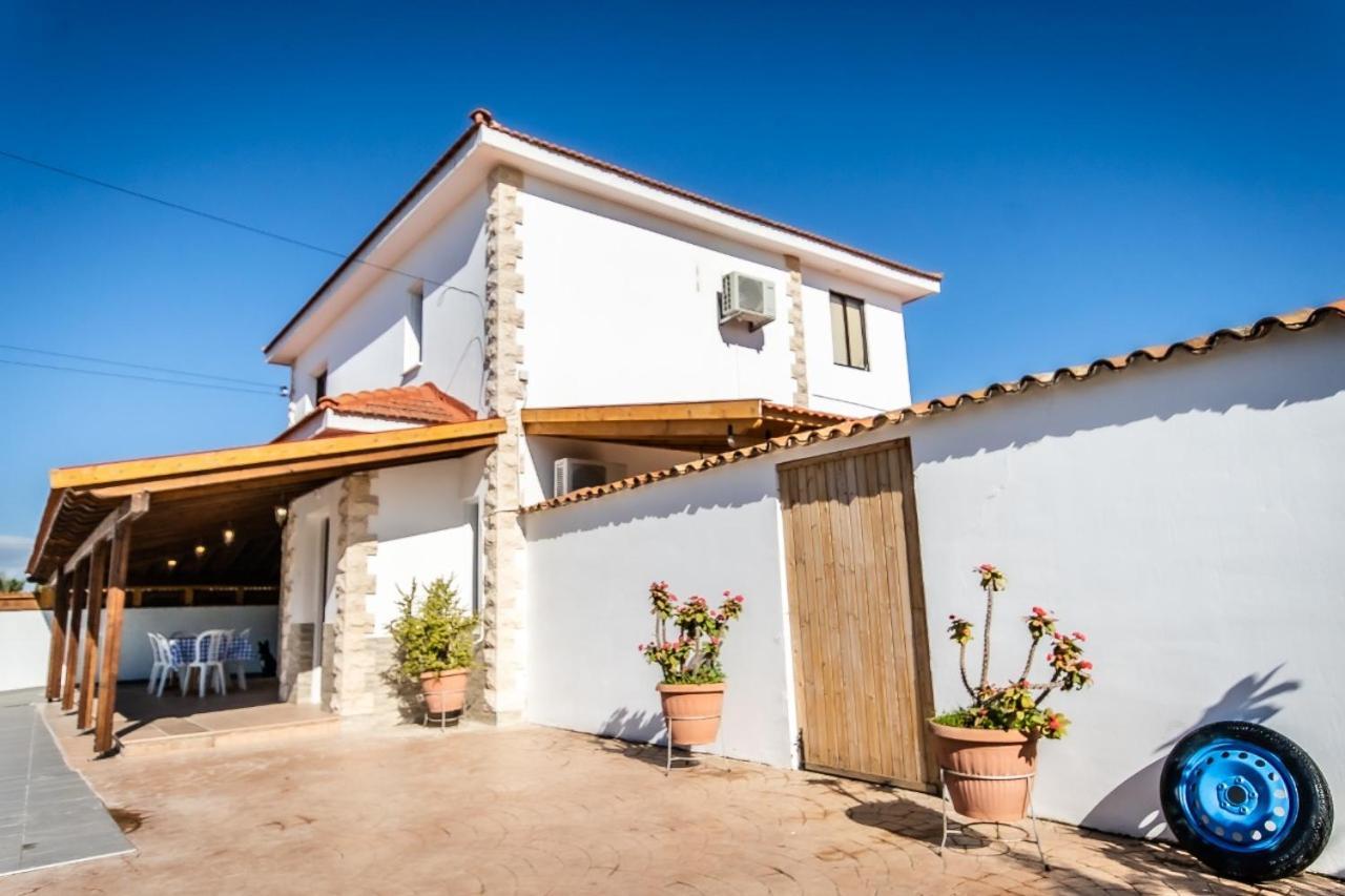 Reel Paradise Villa, Cyprus Larnaca Exterior foto